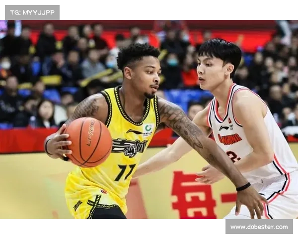《精彩CBA比赛全程回放 精湛技术与激烈对抗尽在其中》